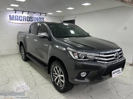 TOYOTA HILUX 2.8 SRX 4X4 CD 16V DIESEL 4P AUTOMÁTICO